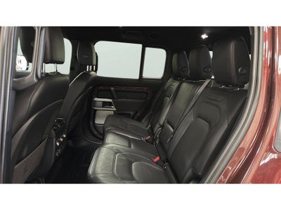 2023 Land Rover Defender SE