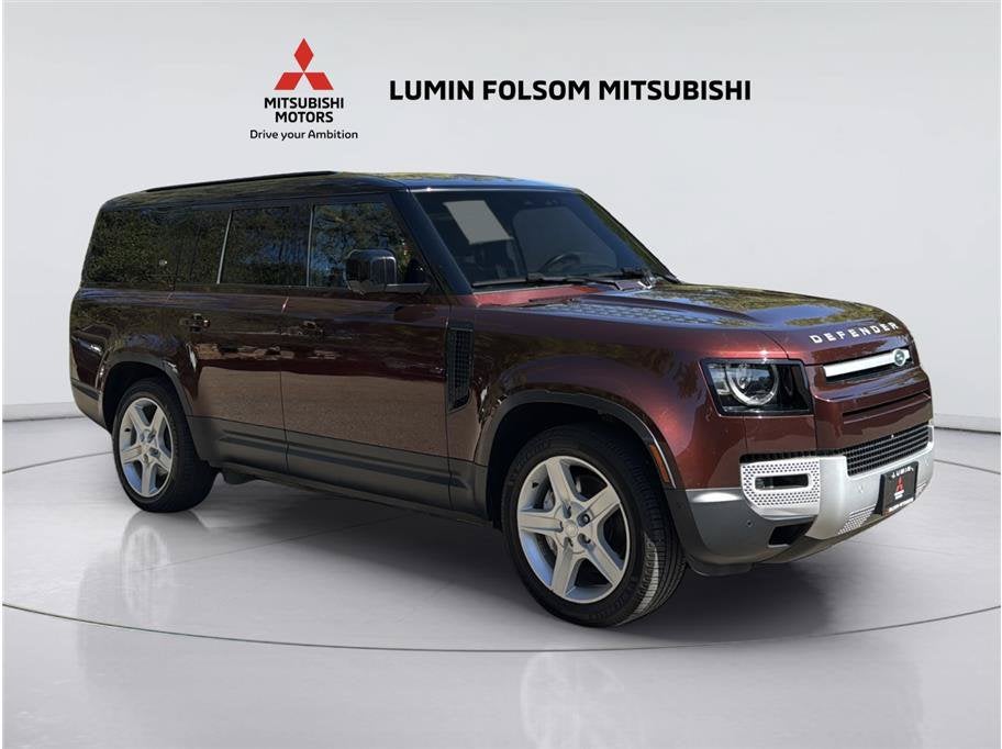 2023 Land Rover Defender SE