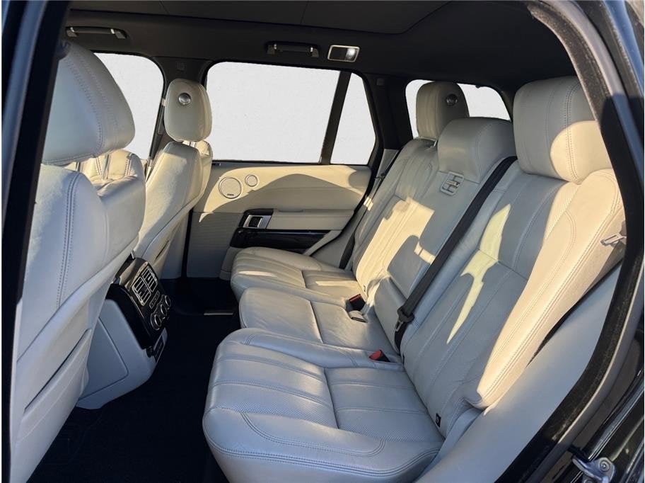 2017 Land Rover Range Rover Supercharged Sport Utility 4D