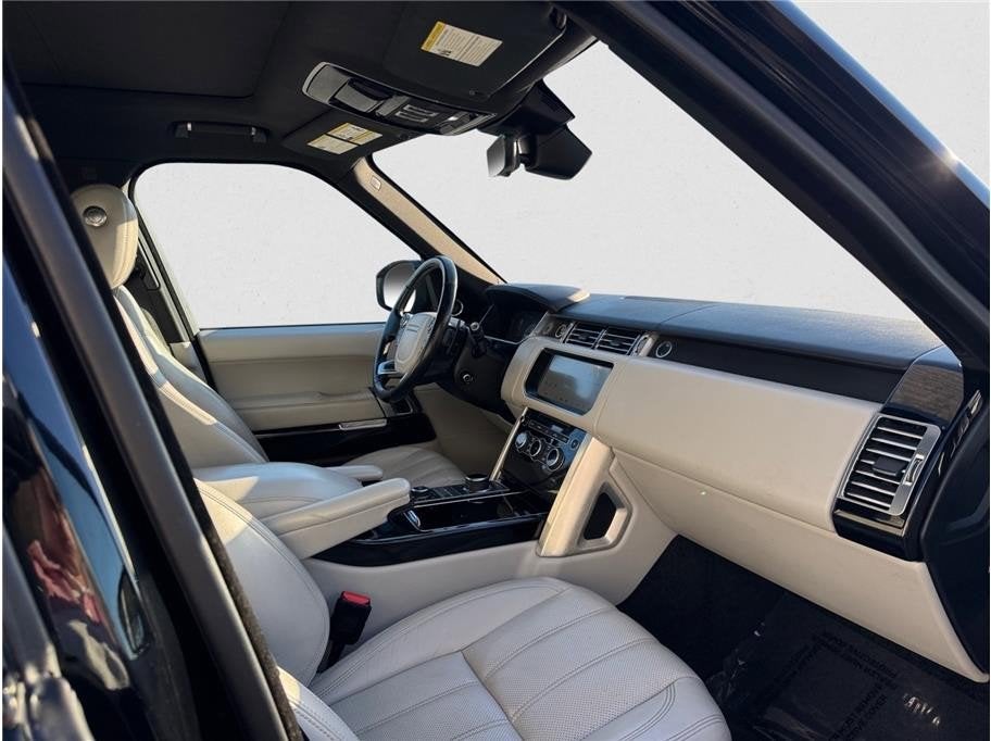 2017 Land Rover Range Rover Supercharged Sport Utility 4D