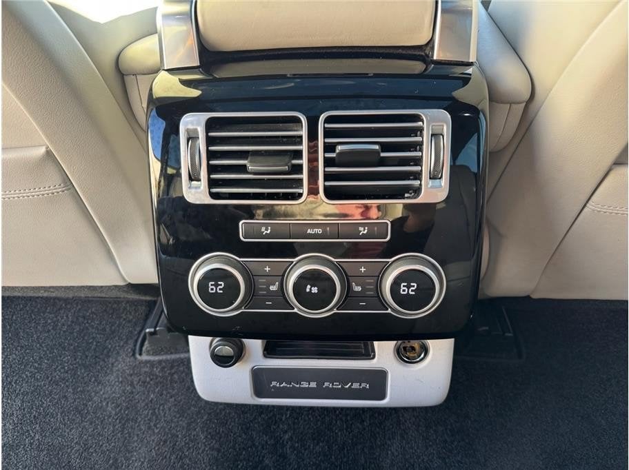 2017 Land Rover Range Rover Supercharged Sport Utility 4D