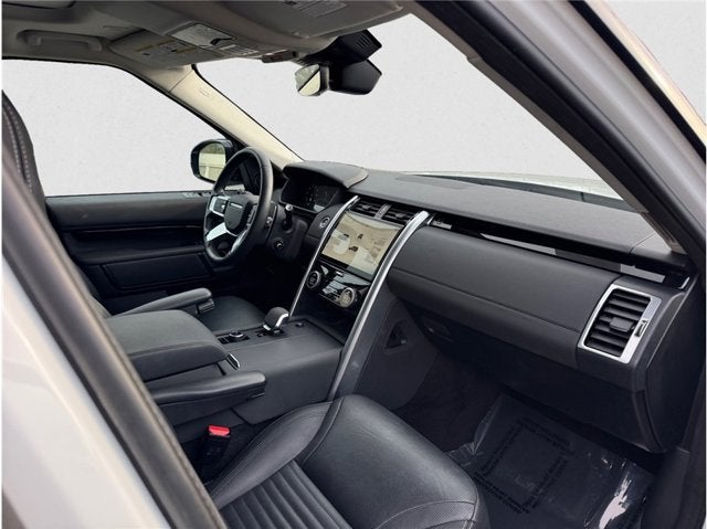 2024 Land Rover Discovery S