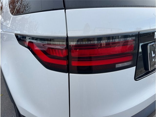 2024 Land Rover Discovery S