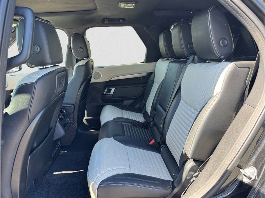 2021 Land Rover Discovery S R-Dynamic