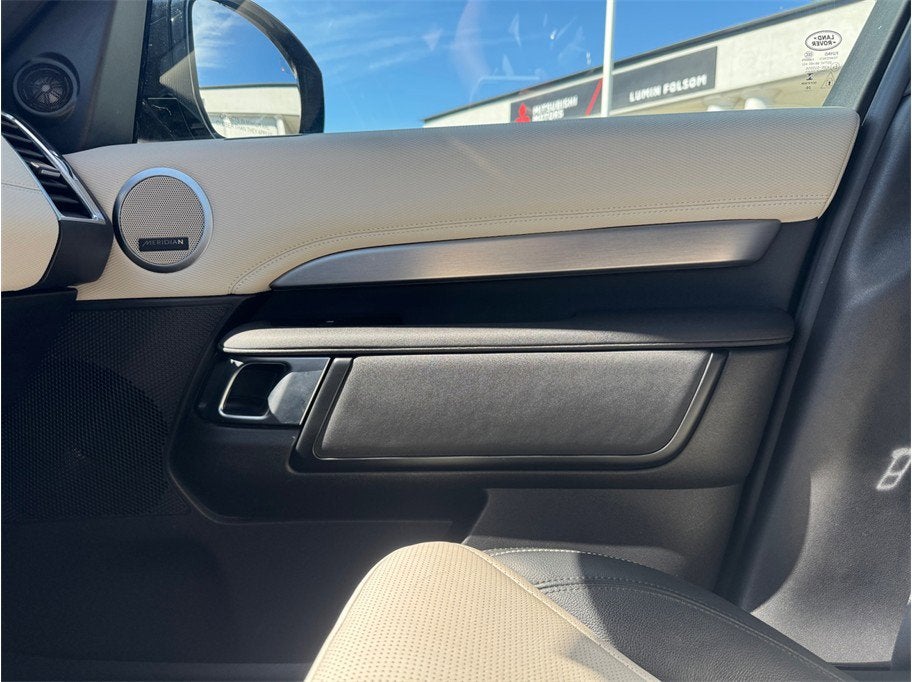 2021 Land Rover Discovery S R-Dynamic