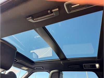 2022 Land Rover Range Rover Sport HSE Silver Edition