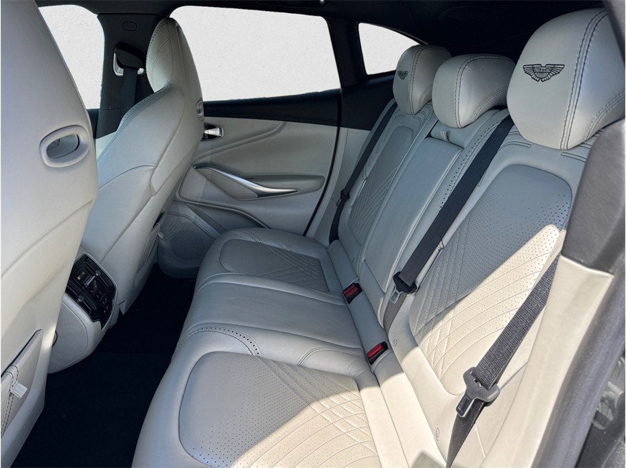 2021 Aston Martin DBX Sport Utility 4D