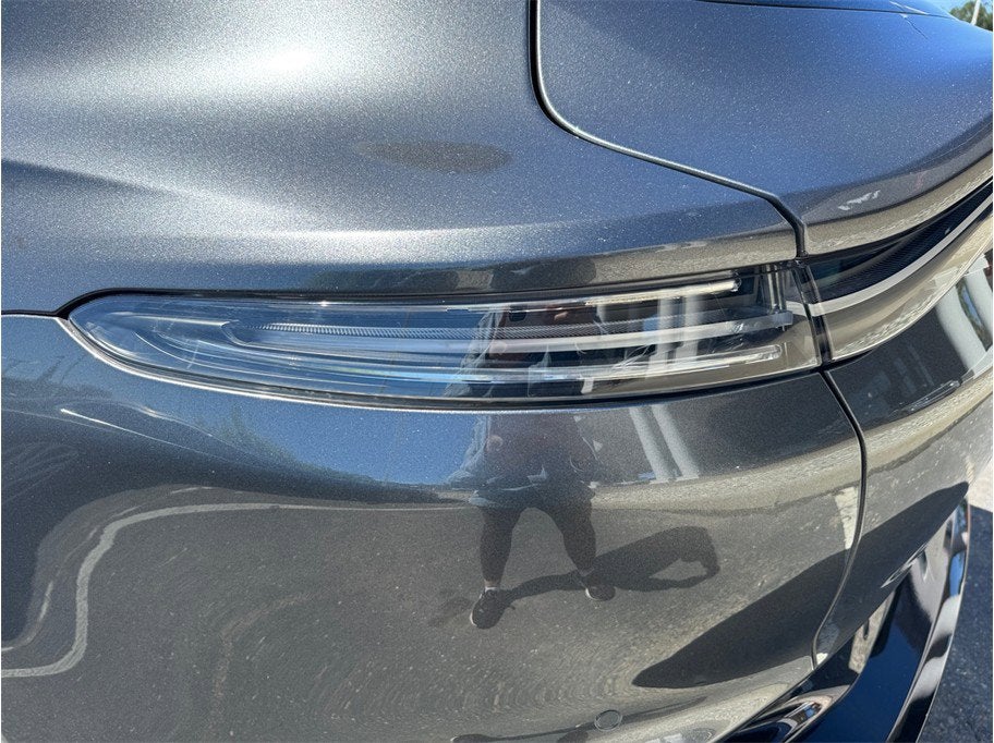 2021 Aston Martin DBX Sport Utility 4D