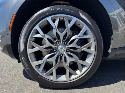 2021 Aston Martin DBX Sport Utility 4D