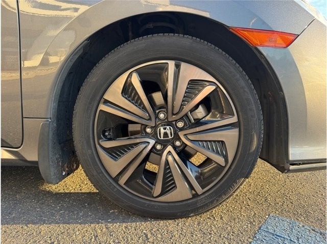 2017 Honda Civic Hatchback EX