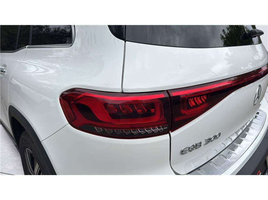 2023 Mercedes-Benz EQB EQB 300
