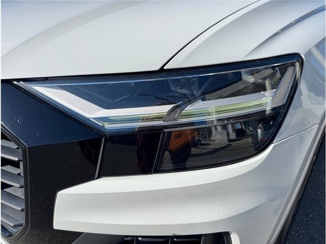 2020 Audi Q8 Premium