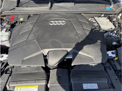 2020 Audi Q8 Premium