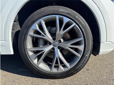 2020 Audi Q8 Premium