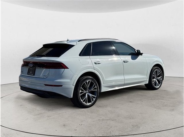 2020 Audi Q8 Premium