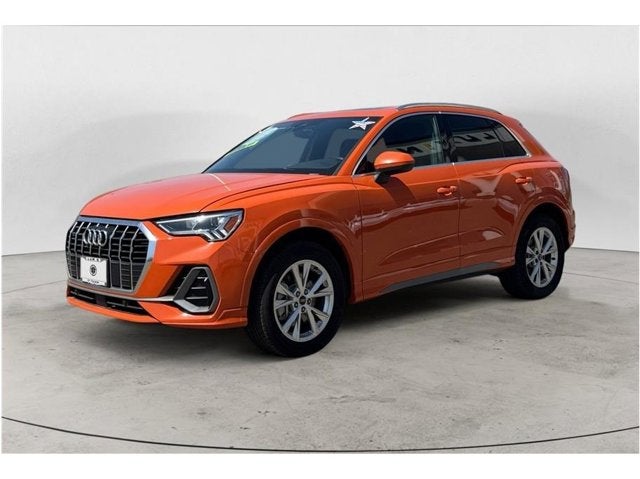2023 Audi Q3 S line Premium