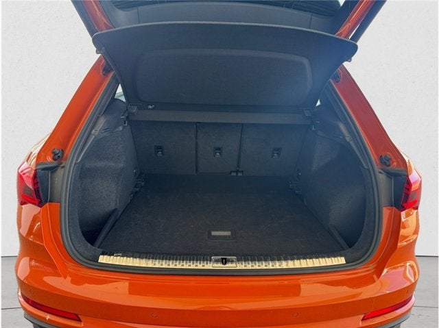 2023 Audi Q3 S line Premium