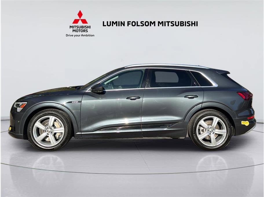 2019 Audi e-tron Premium Plus