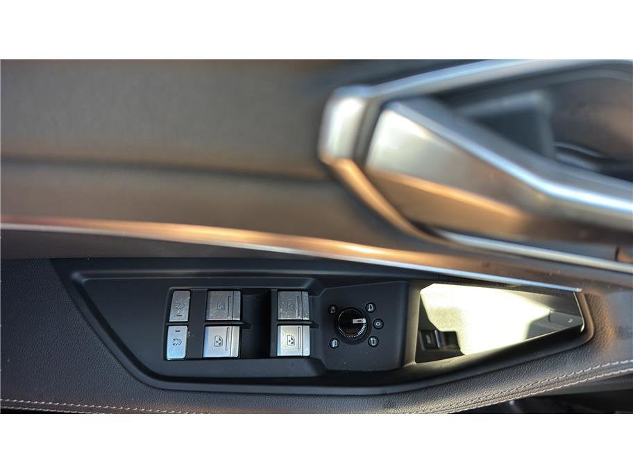 2019 Audi e-tron Premium Plus