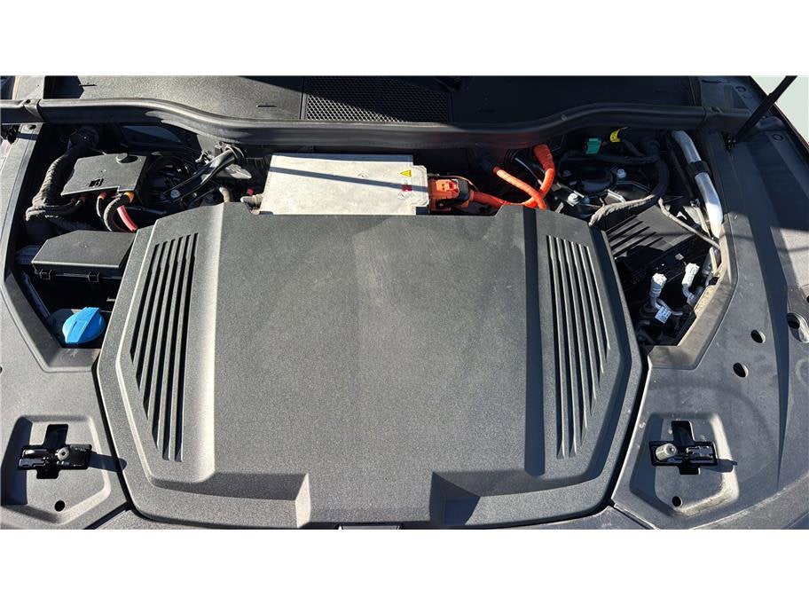 2019 Audi e-tron Premium Plus