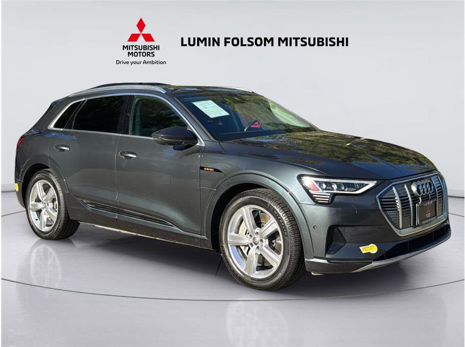 2019 Audi e-tron Premium Plus