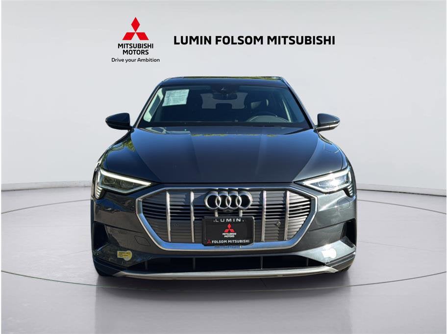 2019 Audi e-tron Premium Plus