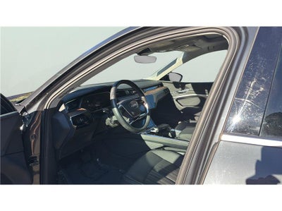2019 Audi e-tron Premium Plus