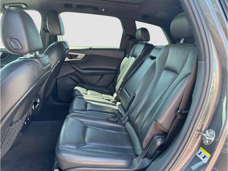 2018 Audi Q7 Premium Plus