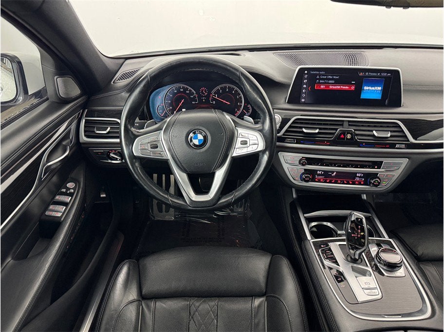 2018 BMW 7 Series 750i