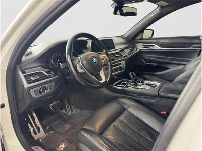 2018 BMW 7 Series 750i