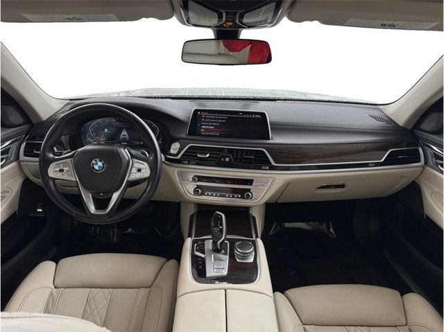 2021 BMW 7 Series 750i xDrive
