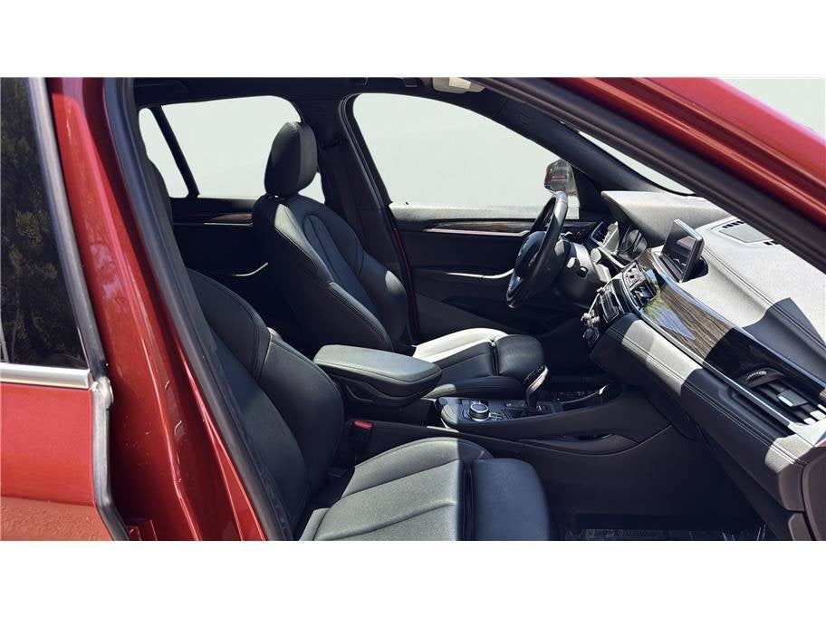 2020 BMW X1 xDrive28i