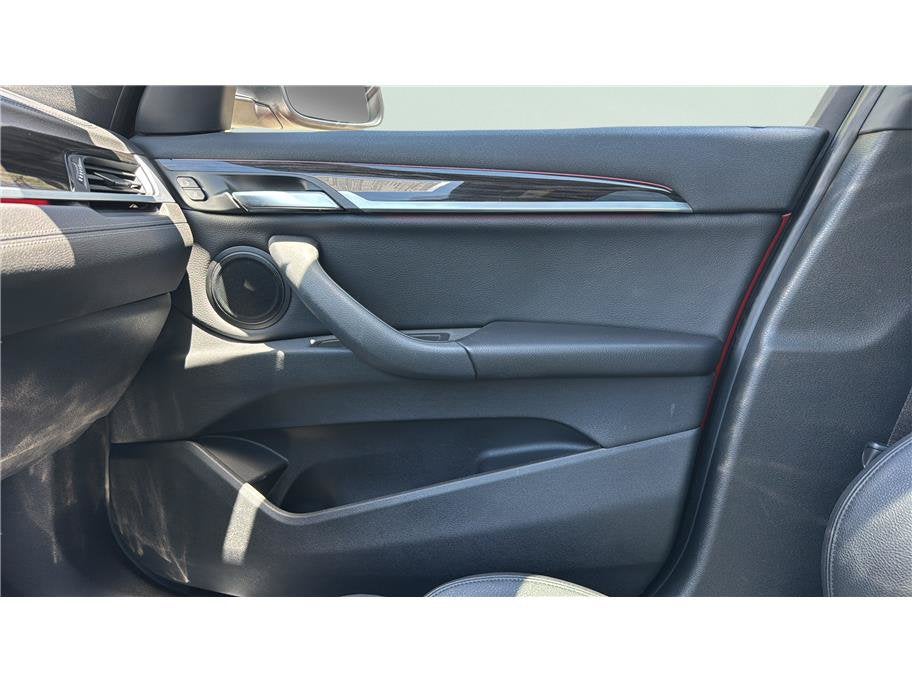 2020 BMW X1 xDrive28i