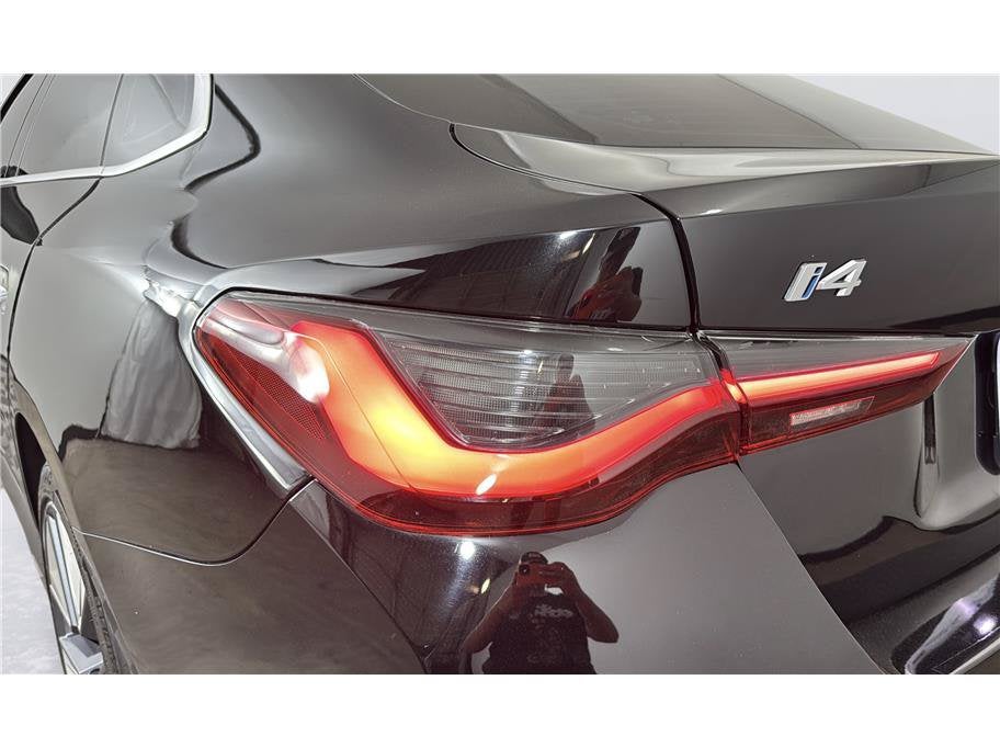 2023 BMW i4 eDrive40
