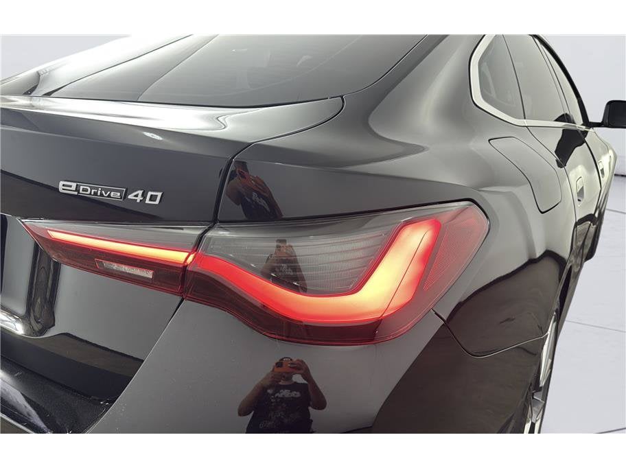 2023 BMW i4 eDrive40