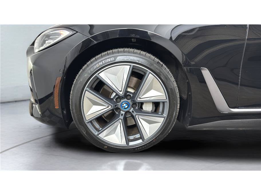2023 BMW i4 eDrive40