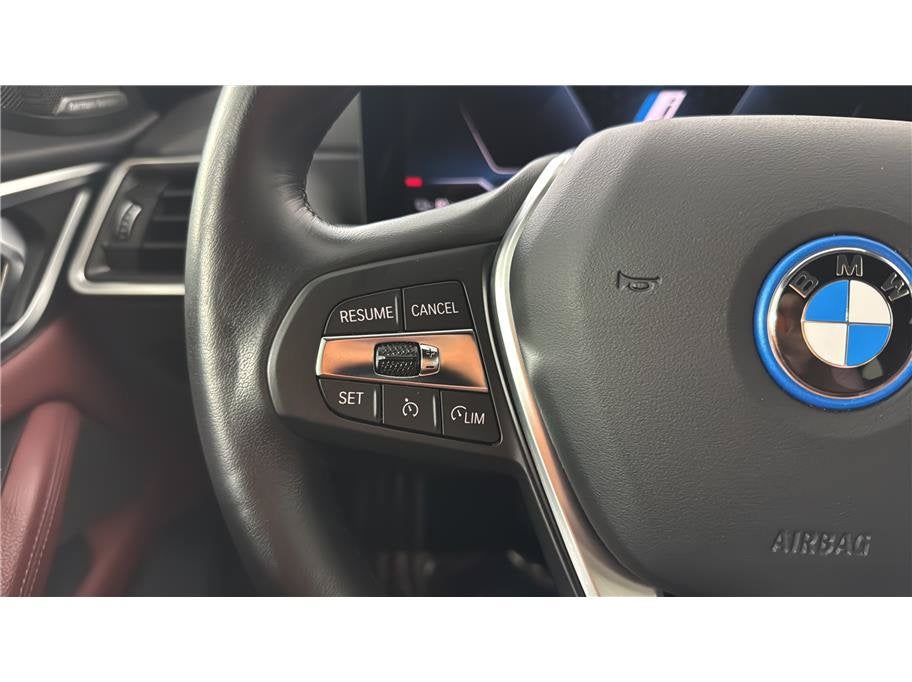 2023 BMW i4 eDrive40
