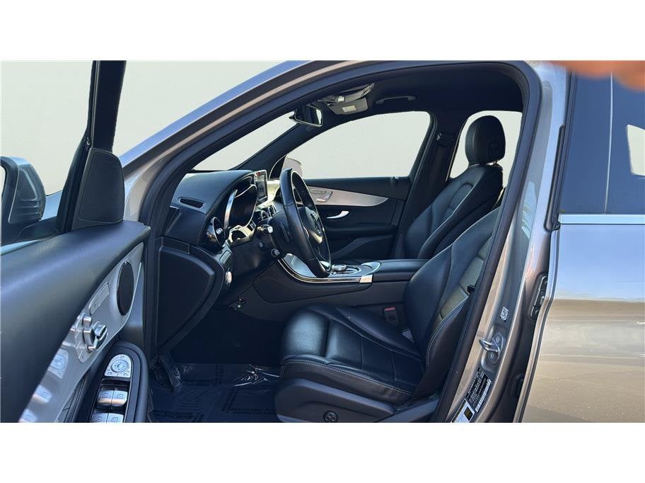 2019 Mercedes-Benz GLC GLC 300