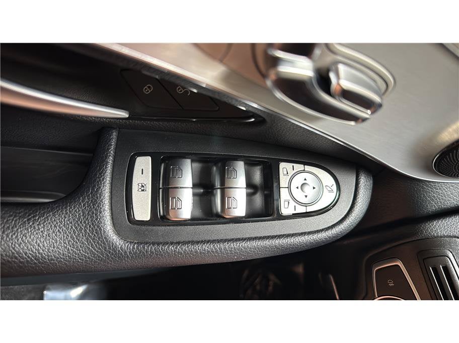 2019 Mercedes-Benz GLC GLC 300
