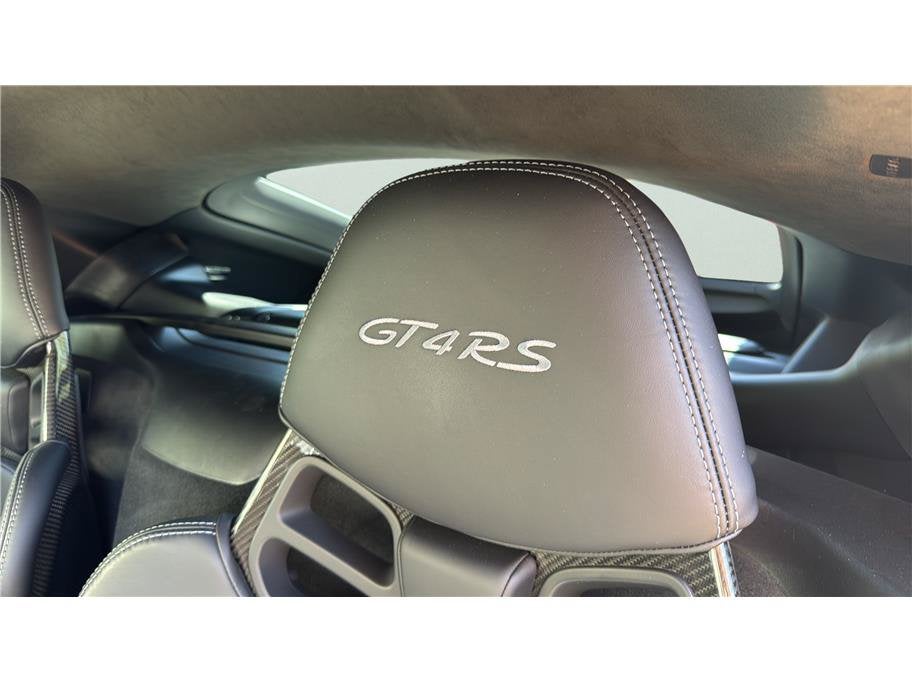 2025 Porsche 718 Cayman GT4 RS