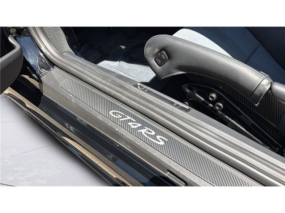 2025 Porsche 718 Cayman GT4 RS