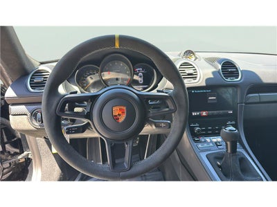 2025 Porsche 718 Cayman GT4 RS