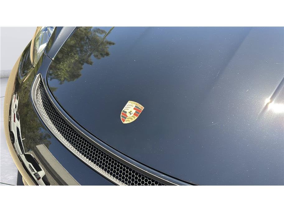2025 Porsche 718 Cayman GT4 RS
