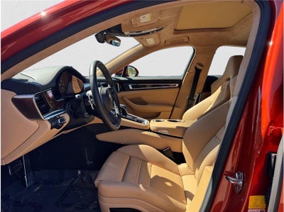 2023 Porsche Panamera GTS