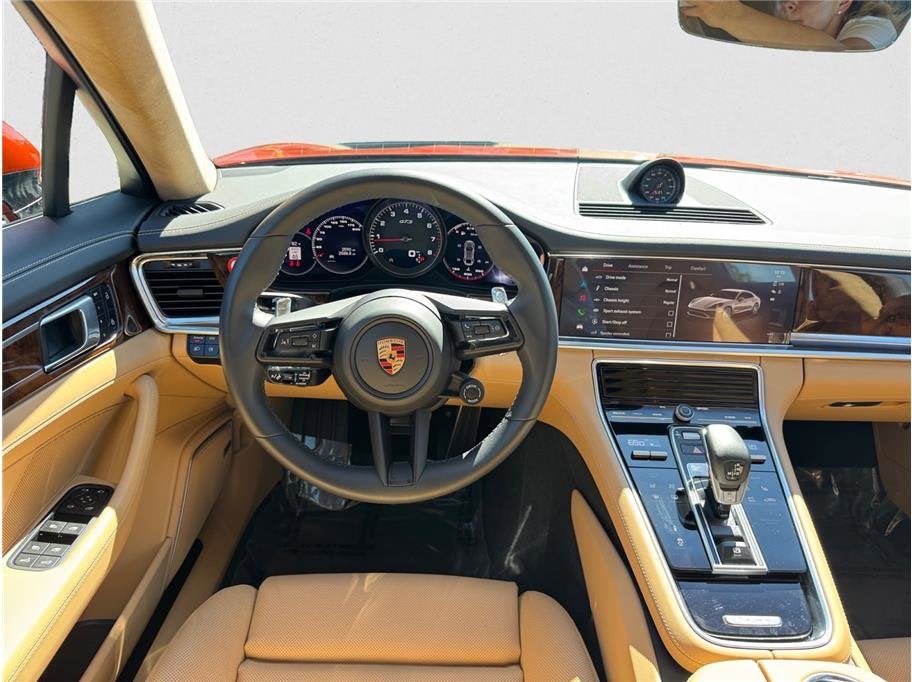 2023 Porsche Panamera GTS