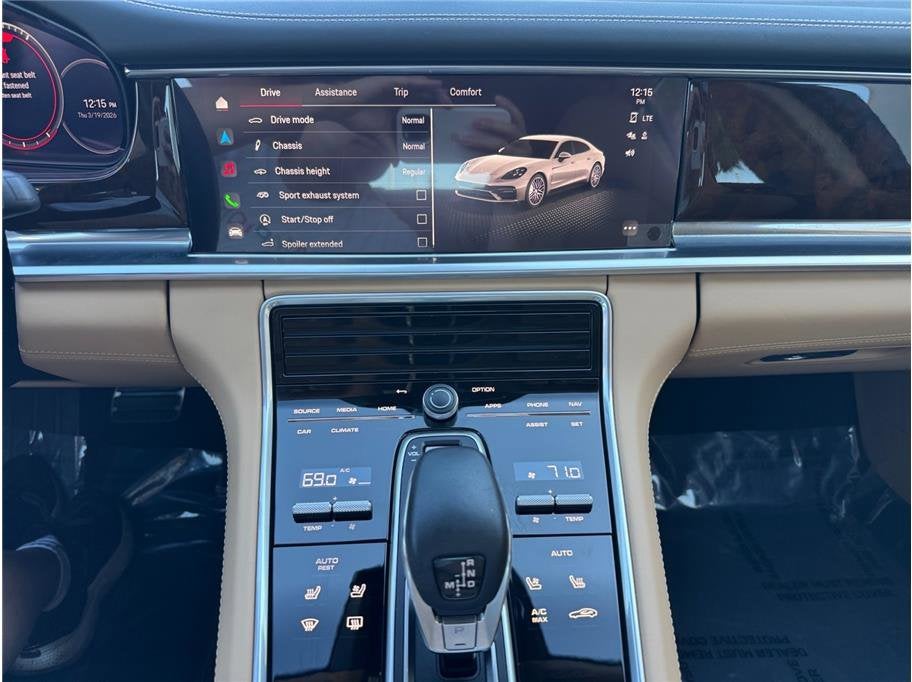 2023 Porsche Panamera GTS