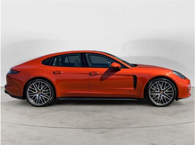 2023 Porsche Panamera GTS