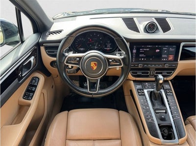 2021 Porsche Macan Sport Utility 4D