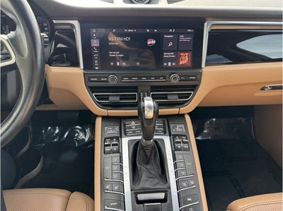 2021 Porsche Macan Sport Utility 4D