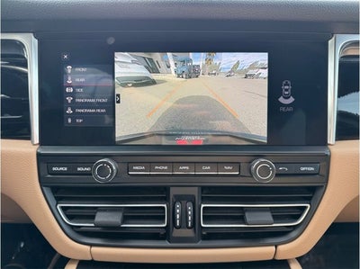 2021 Porsche Macan Sport Utility 4D